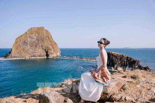 Đắk Lắk đánh thức mỏ vàng du lịch biển - rừng - văn hóa