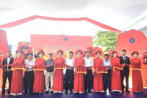 Quảng Ninh khai trương tour thuyền buồm ba vách trên vịnh Hạ Long