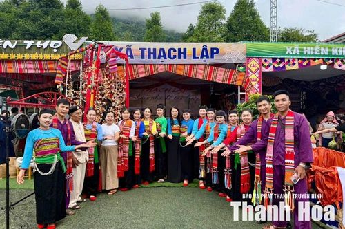 Những 'hạt nhân' văn nghệ dân gian làm giàu đời sống tinh thần