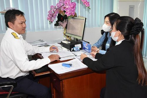 Doanh nghiệp phải cài đặt mã định danh điện tử trước ngày 10/7/2026