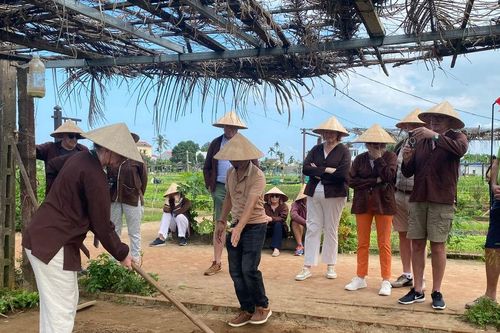 Canh tác 'xanh' trên ruộng đồng