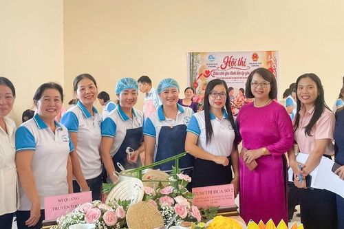 Phụ nữ Lâm Ðồng vun đắp giá trị gia đình