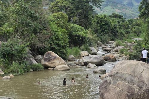 Hiểm họa đuối nước rình rập trẻ em vùng sâu Lâm Đồng