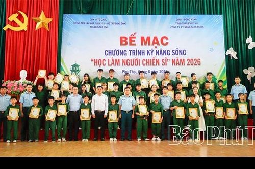 Bế mạc chương trình kỹ năng sống 'Học làm người chiến sĩ' khóa II năm 2026