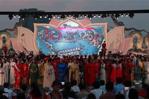 Dấu ấn của Lễ hội Sen Hà Nội 2026