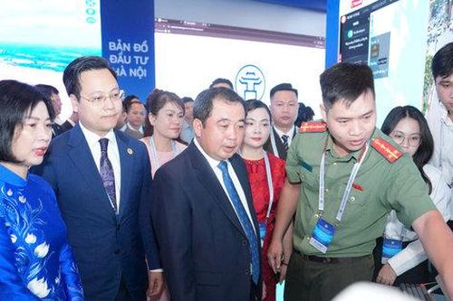 Sáng nay diễn ra hội nghị công bố Quy hoạch tổng thể Thủ đô Hà Nội tầm nhìn 100 năm và xúc tiến đầu tư năm 2026