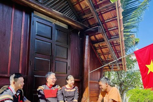 Giữ lửa đoàn kết từ cơ sở - Bài 1: Những người lặng thầm giữ mạch đoàn kết