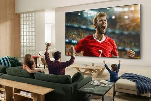 [GALLERY] TV LG 115 inch biến phòng khách thành sân vận động