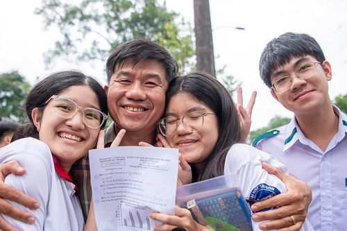 15 trường có điểm chuẩn vào lớp 10 cao nhất TPHCM năm 2026