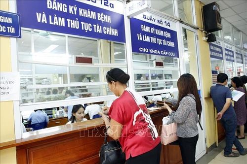 Bảo hiểm y tế mở rộng thanh toán cho người tự đi khám ngoại trú từ 1/7