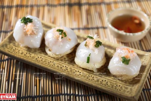 Món bánh đặc sản Huế khiến mạng xã hội Mỹ 'dậy sóng'