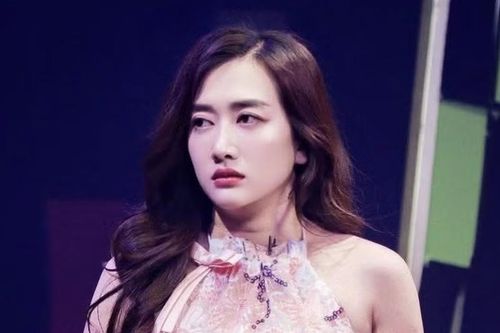 Phương Lan của 'Gái già lắm chiêu' đổi nghệ danh bắt đầu chương mới cuộc đời