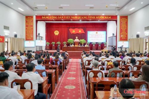 Cần Thơ: Lựa chọn phương thức thu gom rác, tính lại mức phí phù hợp