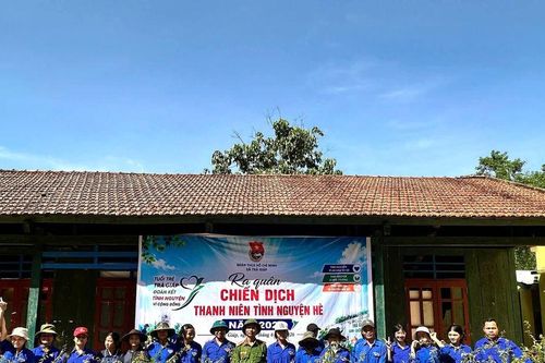 Xung kích vì cộng đồng