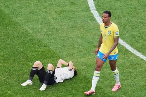 Brazil 2-1 Nhật Bản: Các vũ công Samba ngược dòng kịch tính