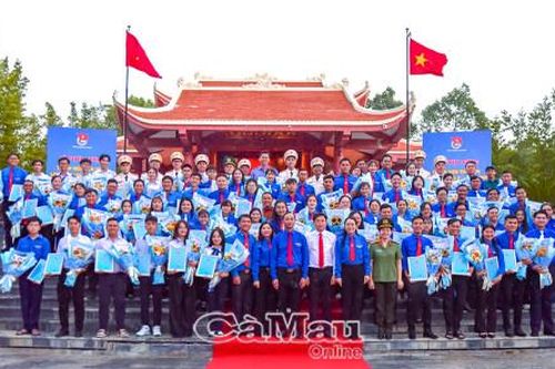 Thanh niên Cà Mau 'Đoàn kết - Bản lĩnh - Khát vọng - Cống hiến'
