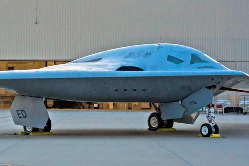 Mỹ trang bị cho oanh tạc cơ B-21 Raider tên lửa không chiến... tầm xa 1.850 km?