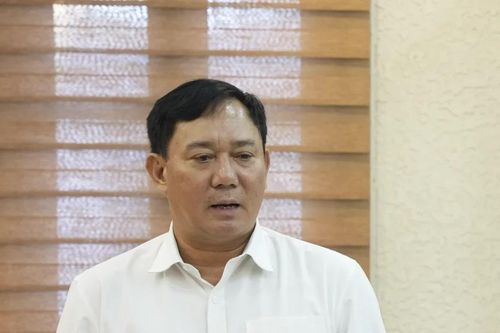Chủ tịch HĐQT Hancorp bị đình chỉ chức vụ