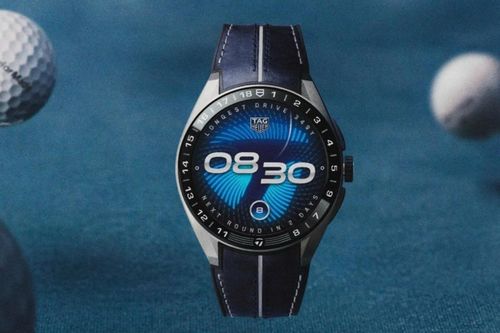 Đồng hồ dưới 8.000 USD tự theo dõi từng cú đánh golf