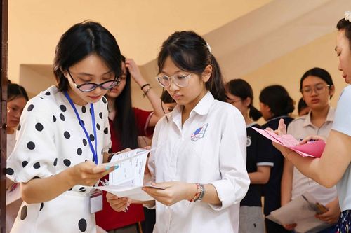 Hà Nội có 2 trường THPT công lập tuyển bổ sung học sinh vào lớp 10