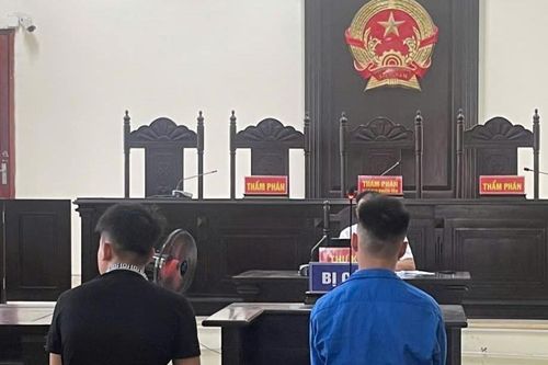 Sự bất lực của người cha với đứa con nhiều lần phạm tội gây rối trật tự công cộng