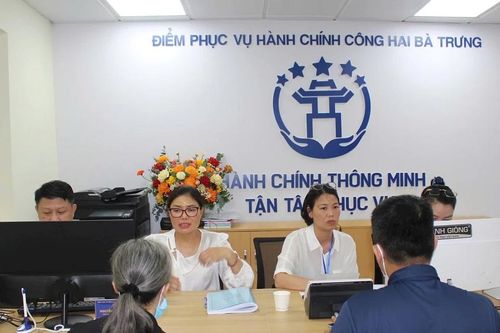 Chính quyền địa phương hai cấp: Sớm lập thêm các phòng chuyên môn, giảm kiêm nhiệm công việc