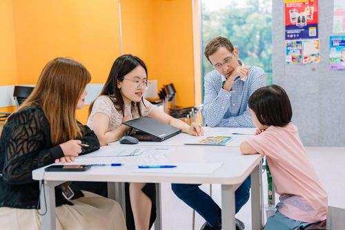 Hội đồng Anh công bố học bổng tiếng Anh toàn phần cho học sinh Việt Nam