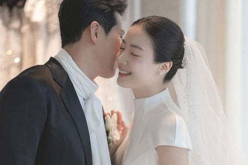 Cựu thành viên nhóm nhạc T-ara tung ảnh cưới đẹp mãn nhãn