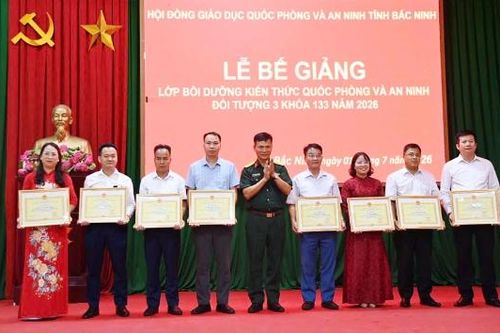 Bắc Ninh: Bồi dưỡng kiến thức quốc phòng và an ninh cho 89 cán bộ đối tượng 3