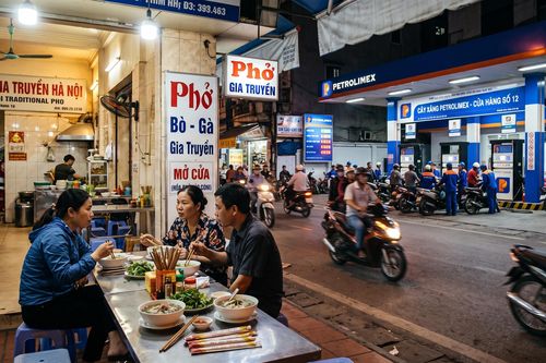 Hàng hóa, dịch vụ tăng chót vót theo xăng dầu; xăng dầu giảm, chây ì quyết giữ nguyên giá cao