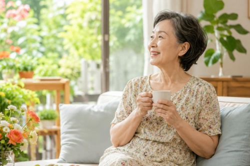 Về già, điều phụ nữ trân quý nhất nhiều khi không còn là chồng, mà là 2 điều này
