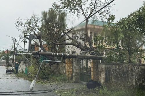 Áp thấp nhiệt đới mạnh lên, Biển Đông sắp đón cơn bão số 1