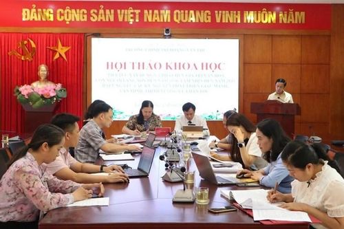 Bàn giải pháp xây dựng và phát huy giá trị văn hóa, con người Lạng Sơn