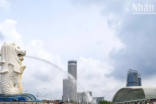 Đầu tư cho trí tuệ nhân tạo và xây dựng giúp nâng mức dự báo tăng trưởng của Singapore