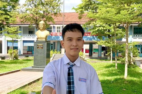 Nam sinh Huế đạt 29,5 điểm khối A00 – 'trái ngọt' từ hành trình học tập bền bỉ