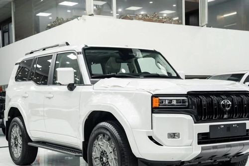 Triệu hồi SUV tiền tỷ của Toyota tại Việt Nam