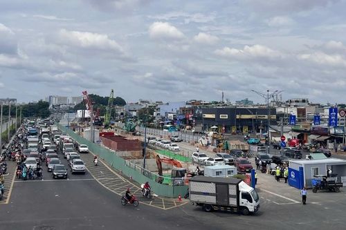 TPHCM: Ga ngầm quan trọng nhất metro số 2 xây tường vây đón hai 'quái vật' TBM