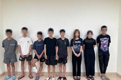 Công an TP Hà Nội điều tra, làm rõ 2 nhóm quái xế gây náo loạn đường phố