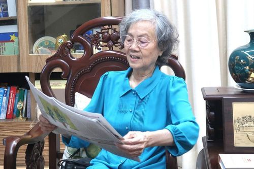 Những thế hệ phụ nữ trong 50 năm Thành phố mang tên Bác - Bài 1: Nữ Anh hùng tiên phong với mô hình siêu thị hiện đại
