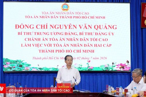 Chánh án TANDTC Nguyễn Văn Quảng làm việc với TAND TP.HCM