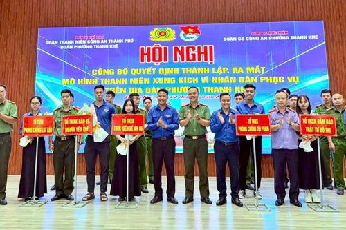 Thanh Khê ra mắt mô hình 'Đội thanh niên xung kích vì nhân dân phục vụ'