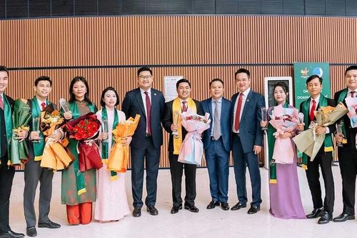 Doanh nhân trẻ mở lối khởi nghiệp