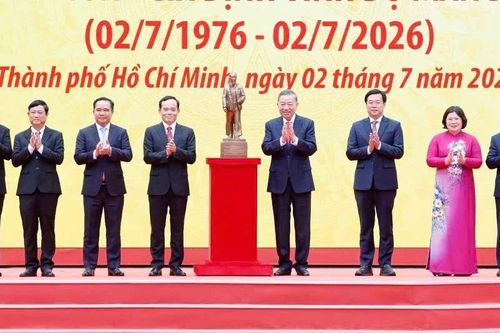 Phát huy truyền thống anh hùng, TP Hồ Chí Minh đi trước, mở đường