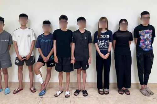 Làm rõ hai nhóm 'quái xế' gây náo loạn phố