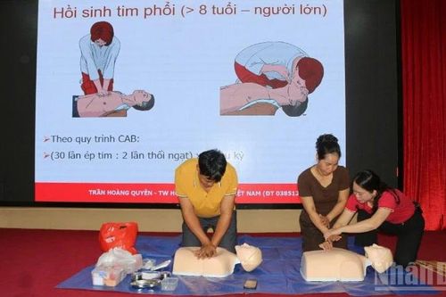 Nâng cao năng lực phòng, chống thiên tai cho đội ngũ trưởng bản, người có uy tín tại Lai Châu