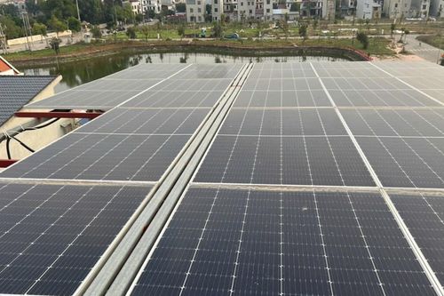 Chi 250 triệu lắp điện mặt trời mái nhà, tiết lộ lý do hiệu quả chưa như mong đợi