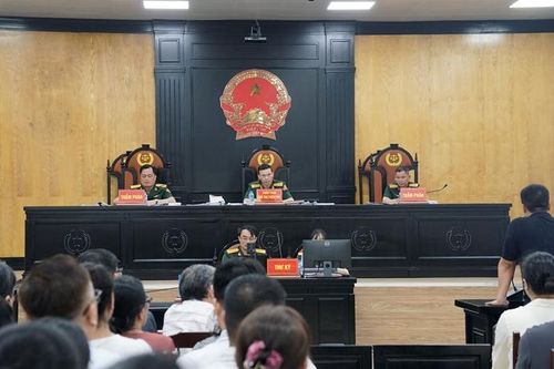 Đại diện Viện kiểm sát bác quan điểm 'Hậu pháo' không lừa đảo