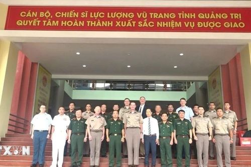 Đoàn Lục quân Hoa Kỳ Thái Bình Dương thăm Bộ Chỉ huy Quân sự tỉnh Quảng Trị