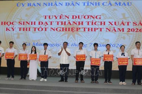 Nuôi dưỡng khát vọng, tinh thần cống hiến trong lứa tuổi học sinh