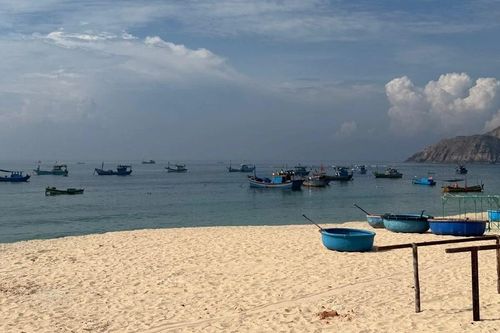 Gia Lai: Biển động nhẹ, sóng cao 2-3 m